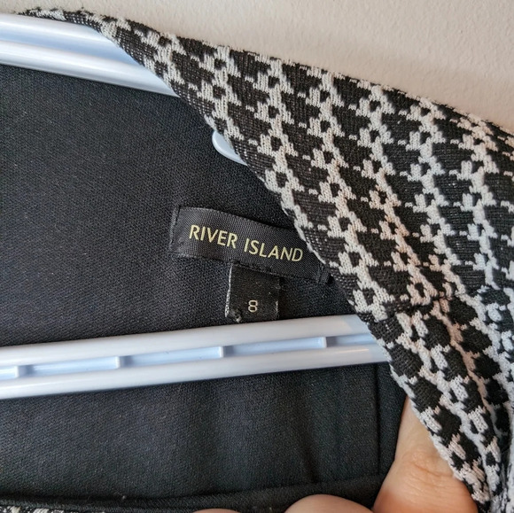 River Island Black & White Tweed Style Fringe Detailed Dress - Picture 6 of 9